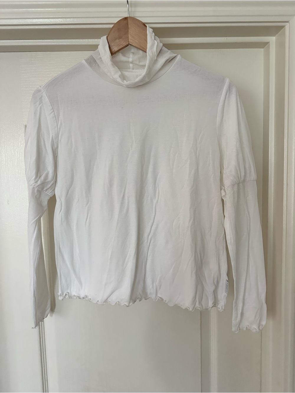 LANVIN Sport White Ruffled Long Sleeve Turtleneck SZ 38 M 8 10